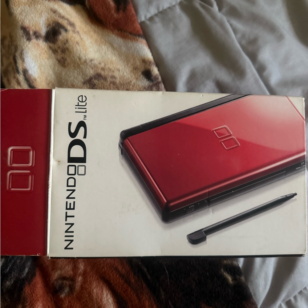 Nintendo DS Lite Crimson Handheld Console with games